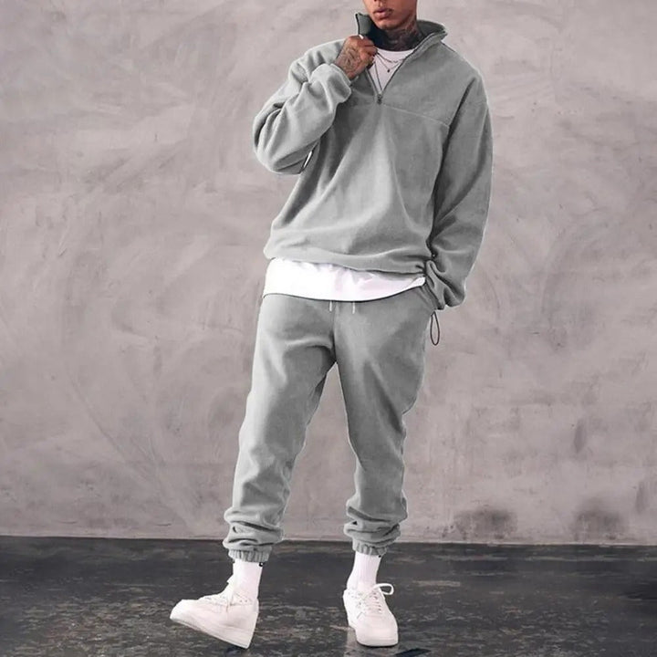 TOM - Men's Tracksuit