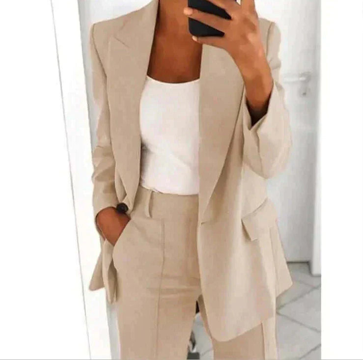 Mildred™| Women's 2-piece suit