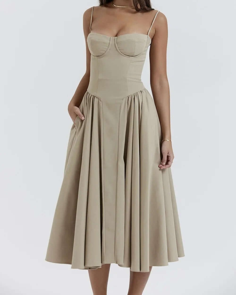 Victoria | Sleeveless midi dress with corset fit - Attractive fit