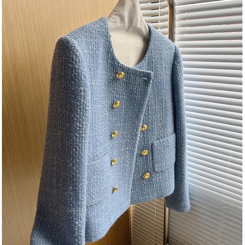 Elegant casual short jacket - Ideal for layering - Lightweight and breathable material