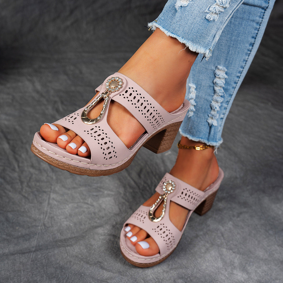 ALESSA COMFORT HEEL SANDALS
