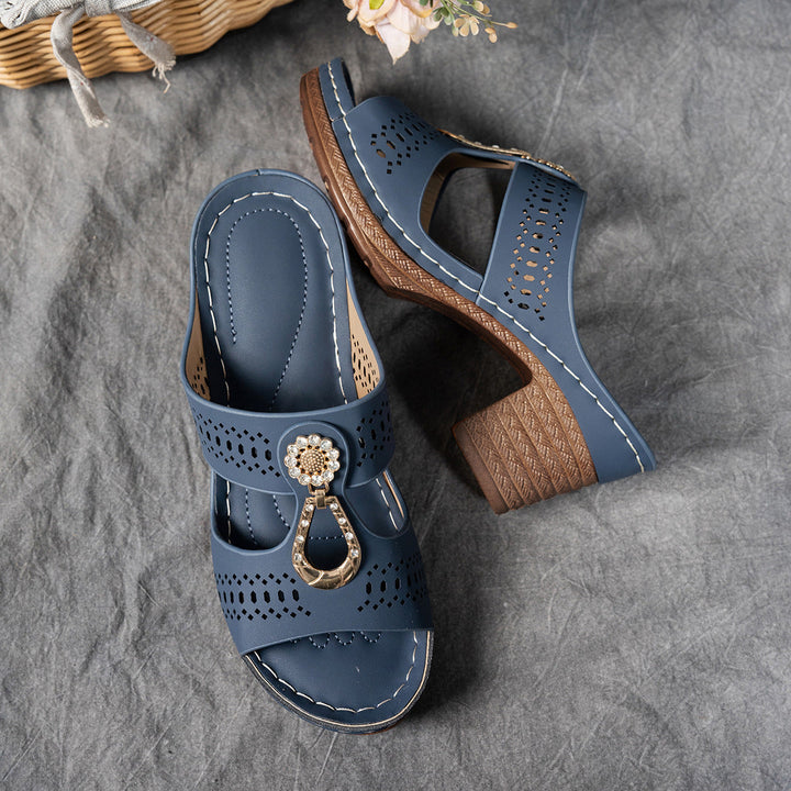 ALESSA COMFORT HEEL SANDALS