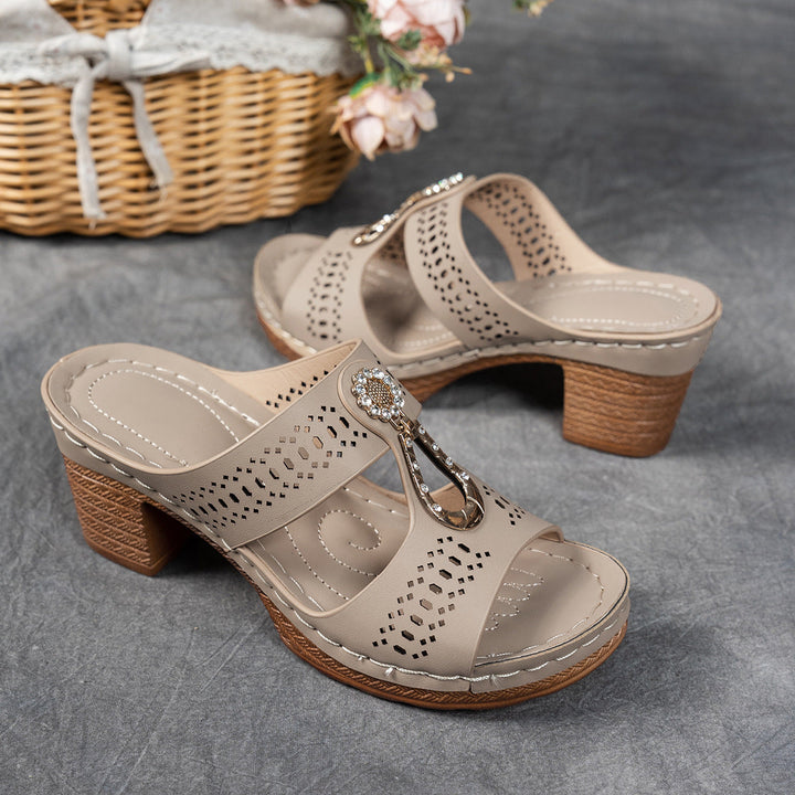 ALESSA COMFORT HEEL SANDALS