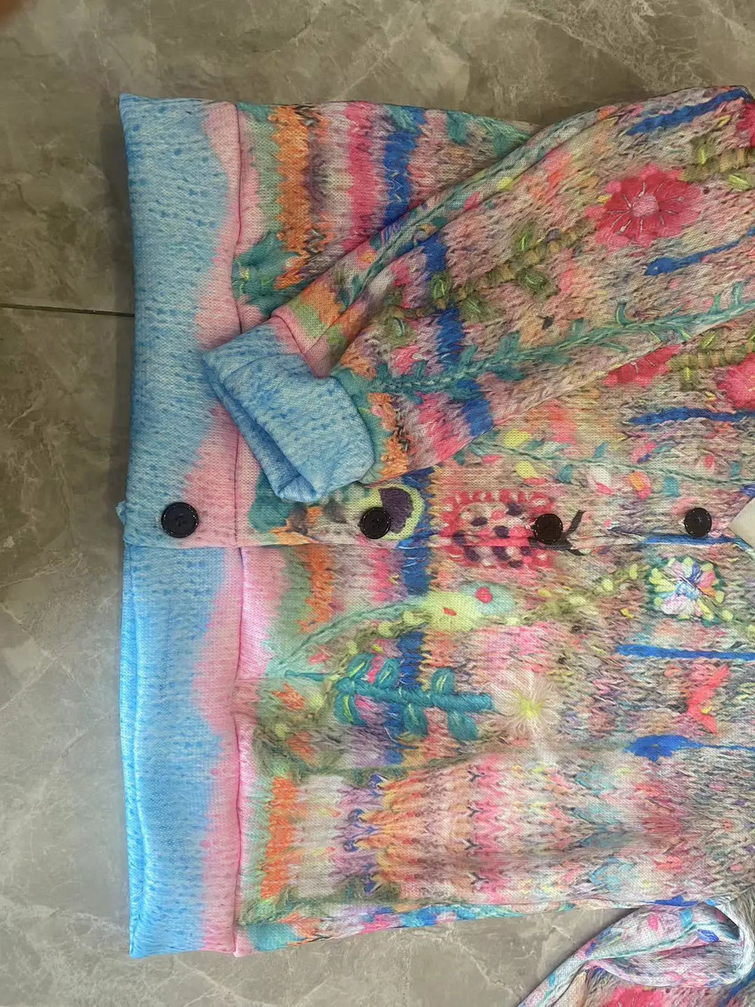 Ladies retro flannel cardigan - Perfect for chilly days