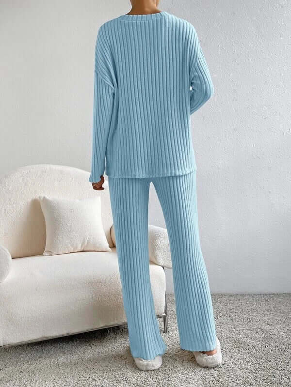 Lucia™ - Knitted trousers and jumper for women